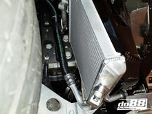 Charger l'image dans la galerie, BMW M2 Radiateur d'huile moteur racing DO88 - Europe BM Shop