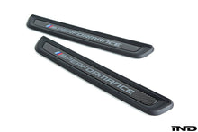 Charger l&#39;image dans la galerie, Ensemble de seuils de porte en carbone BMW M Performance G82 M4 - Europe BM Shop