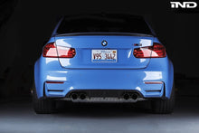 Load image into Gallery viewer, Diffuseur Carbone BMW M Performance M3 M4 - Europe BM Shop
