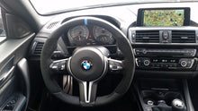 Load image into Gallery viewer, Insert Volant Carbone Mat BMW M Performance - Europe BM Shop